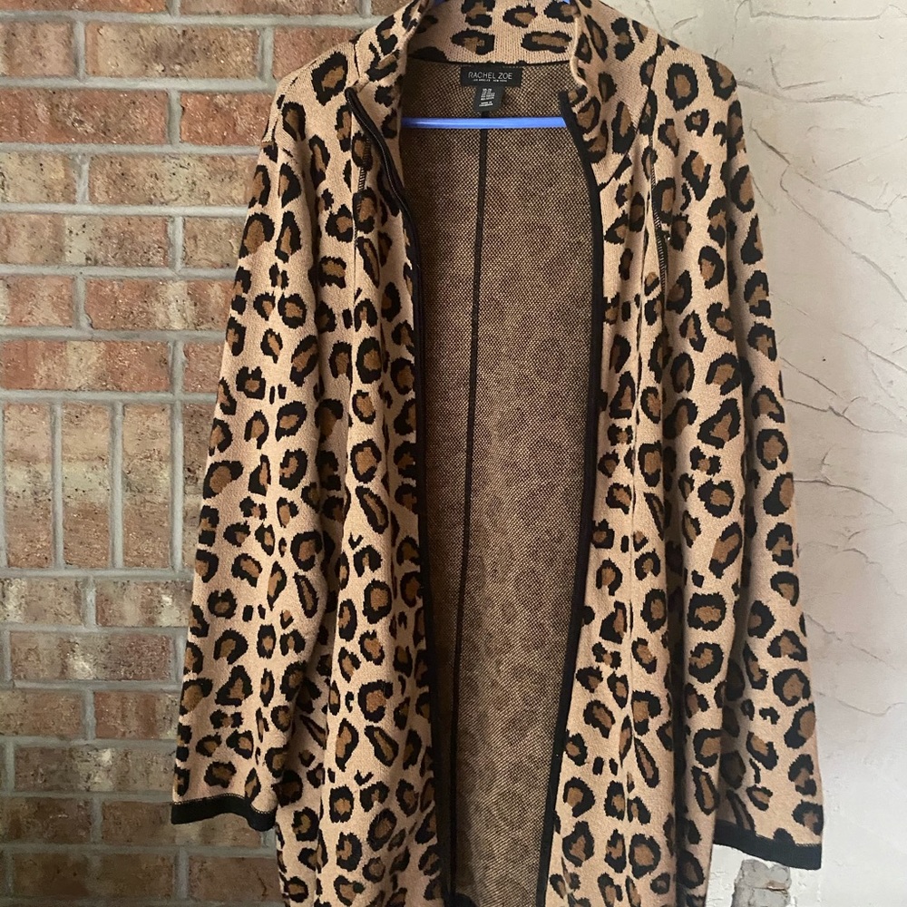 🐆 NWOT Rachel Zoe leopard sweater - Picture 6 of 8